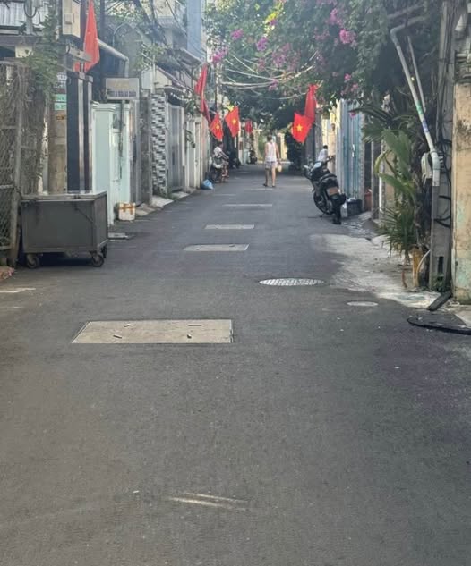 Bán nhà cấp 4 đường ô tô Lê Hữu Trác, ngay sát Võ Văn Kiệt, cách biển 300m