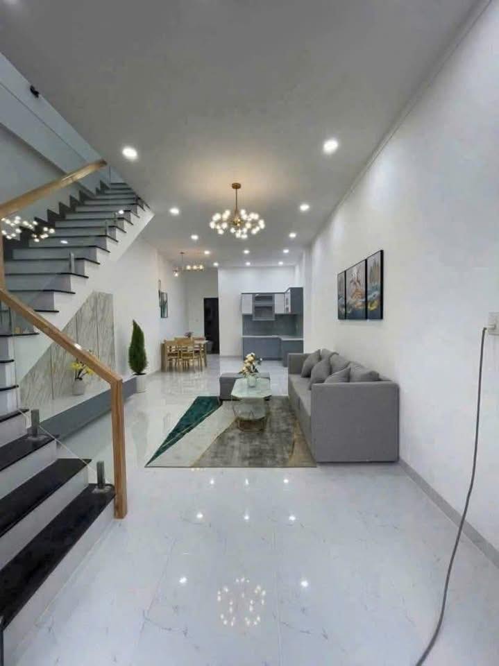 Cho thuê nhà riêng thành phố Thủ Dầu Một, tỉnh Bình Dương giá 7 triệu/tháng