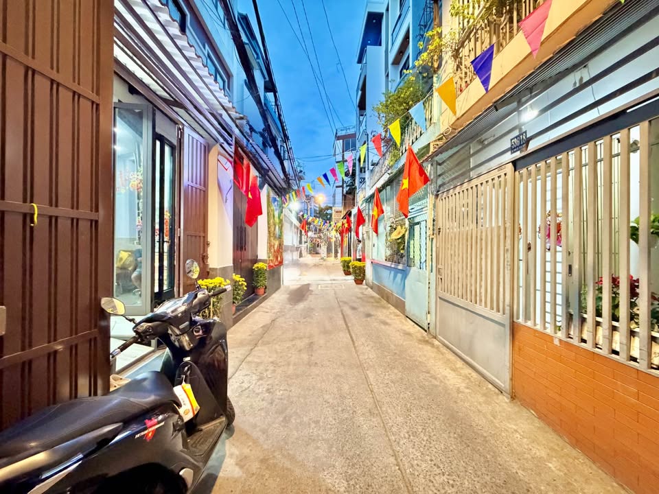 Bán nhà Lê Văn Sỹ, Quận 3, đẹp lung linh, giá 7.85 tỷ