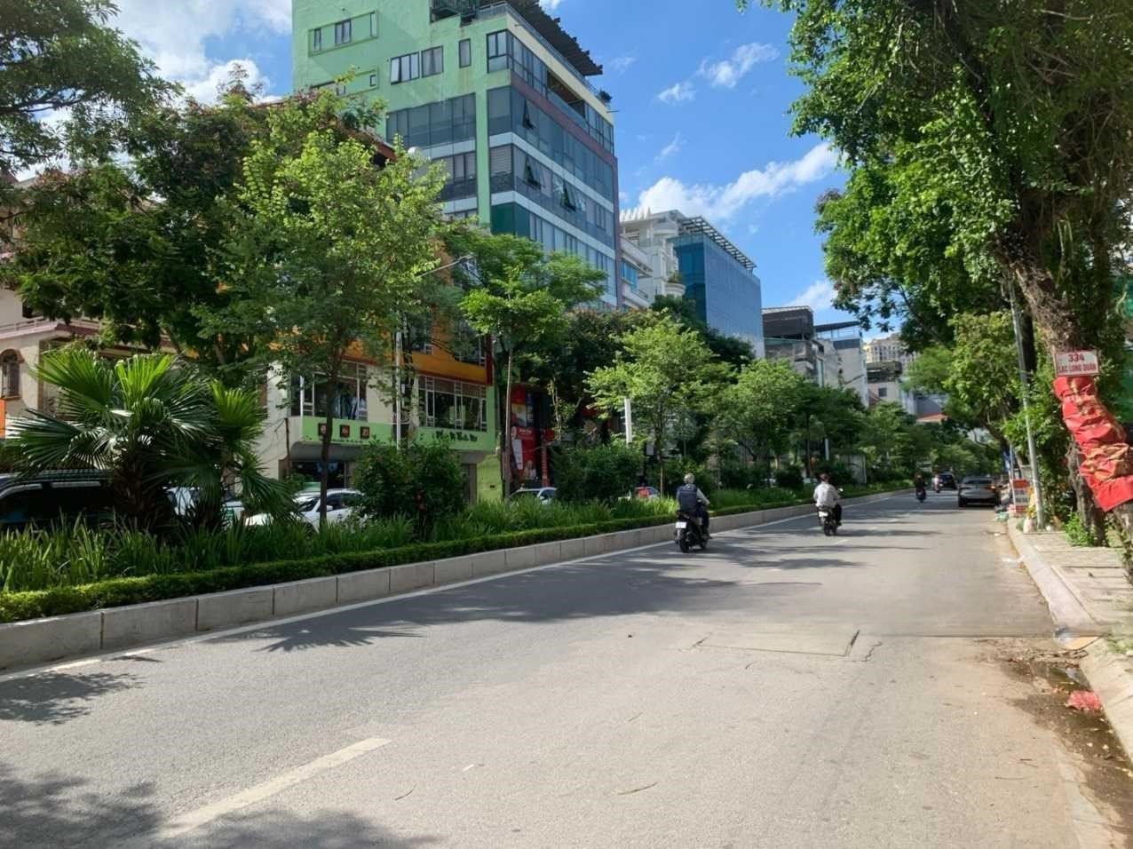 Bán nhà riêng quận Cầu Giấy, thành phố Hà Nội giá 15 tỷ