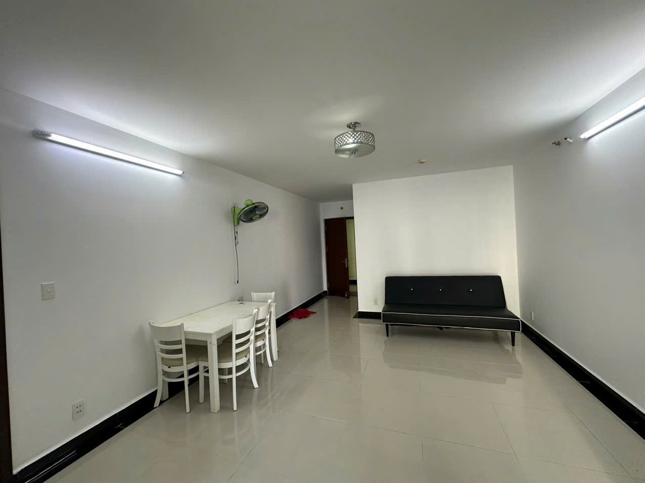 Bán căn hộ chung cư DIC Phoenix, diện tích 69m2, giá 3.5 tỷ