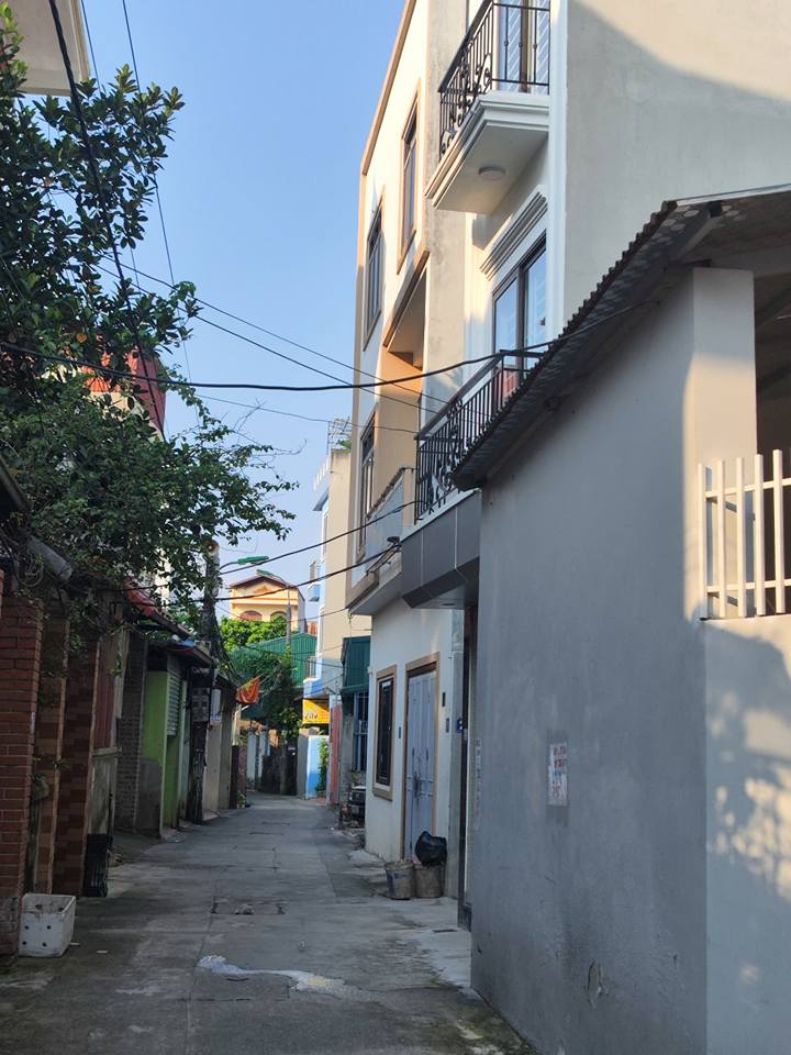 Bán nhà Thanh Trì, 52m2 x 4 tầng, ô tô đỗ gần, giá 5.25 tỷ