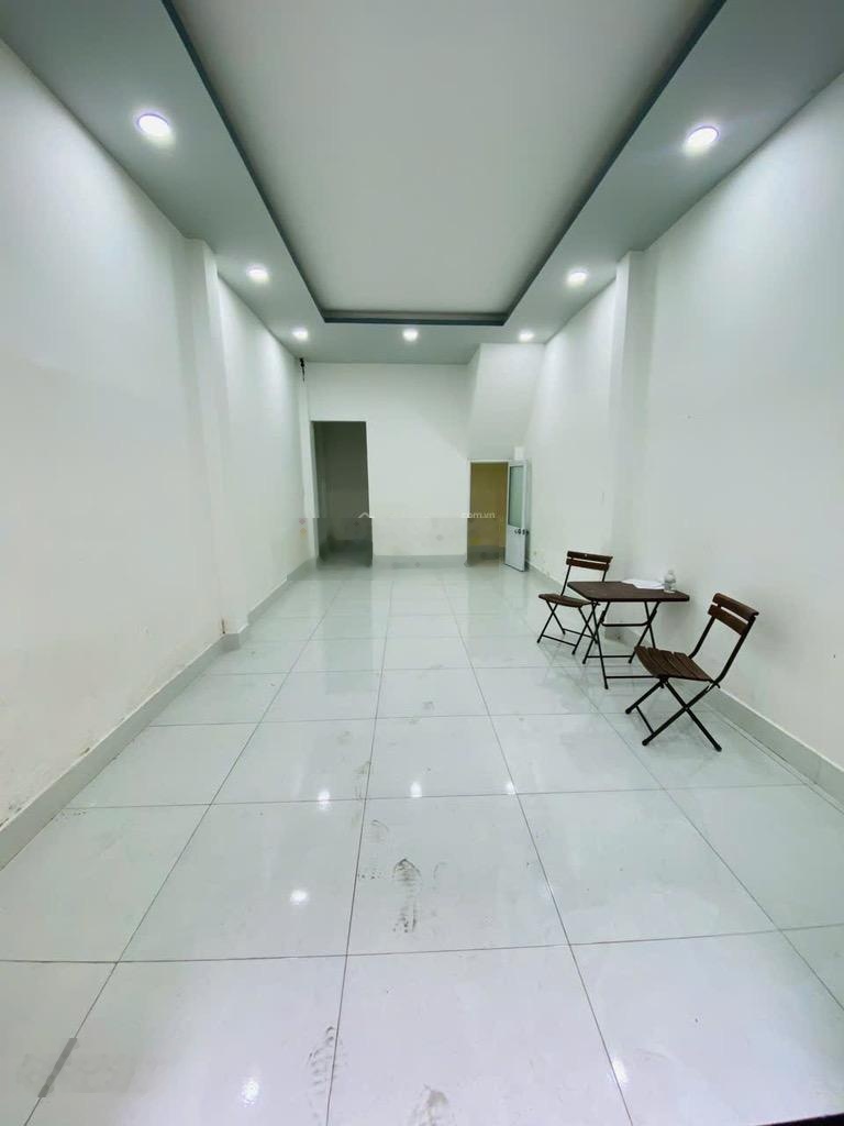 Bán nhà, HXH Trần Hưng Đạo, Q1, gần Bộ CA, DT 30 m2, 4 tầng, gía 6,15 tỷ