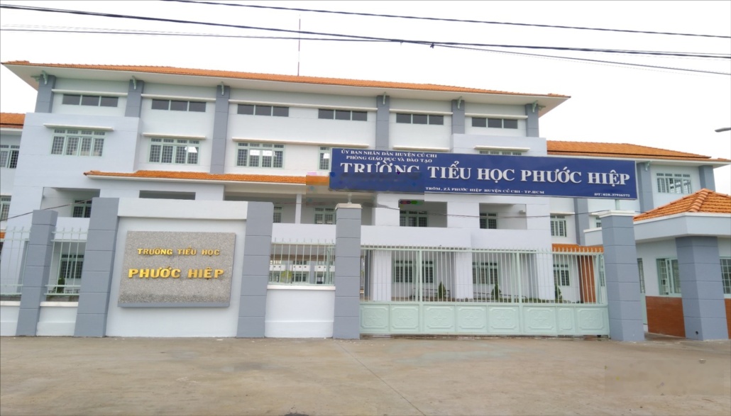 Tôi bán gấp căn nhà 105m2 giá 950tr đường Nguyễn Thị Ni xã Phước Hiệp Củ Chi sổ hồng riêng