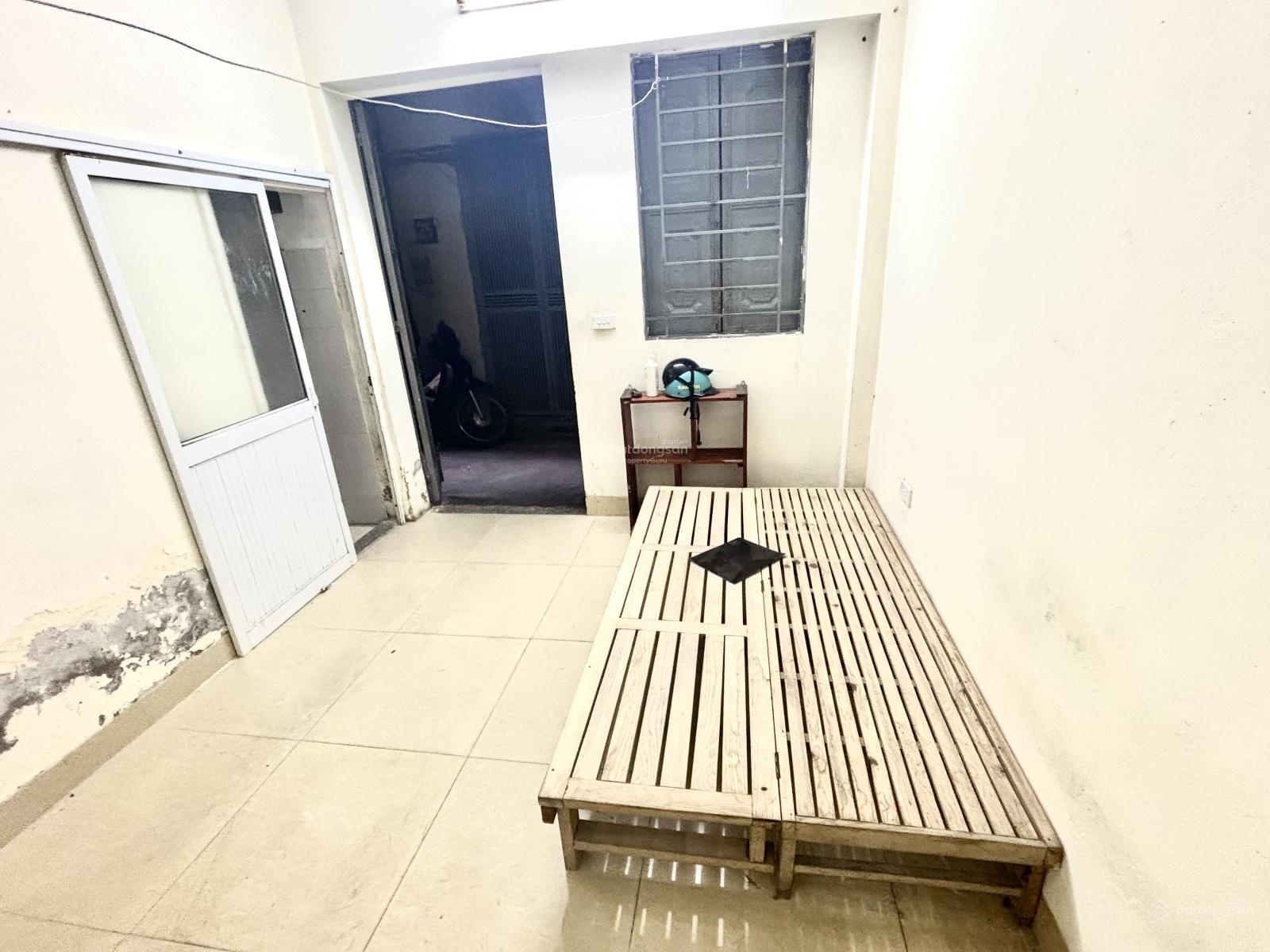 Chính chủ cần bán nhà 4 tầng đống đa-nhỉnh 4 tỷ-mặt tiền 4m-ngõ thông-sổ đỏ-trước nhà sh quay đầu