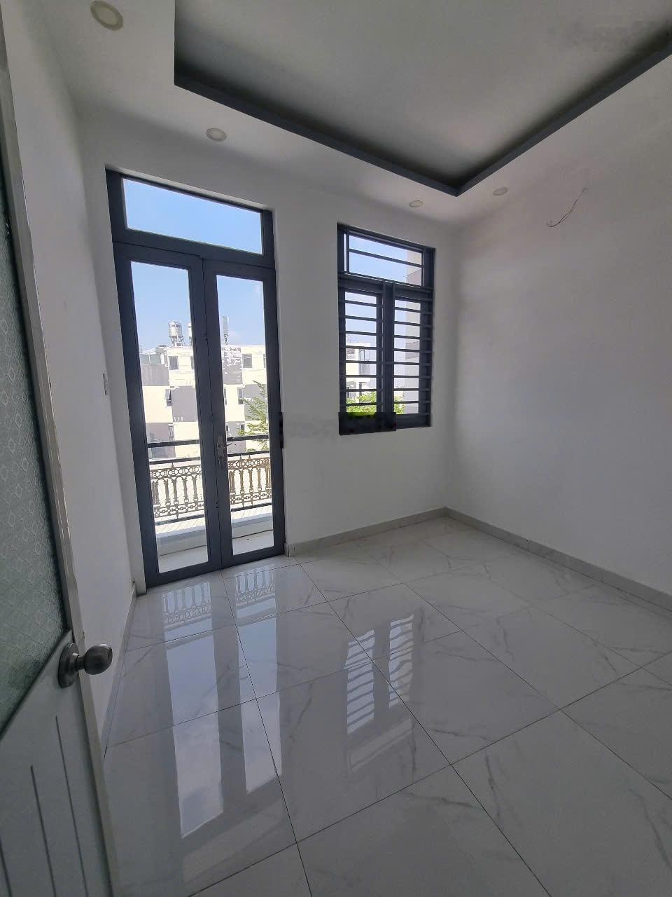 Nhà Bán Chỉ 1,75 Tỷ. 2PN-3WC Đường Nguyễn Bình, Nhà Bè