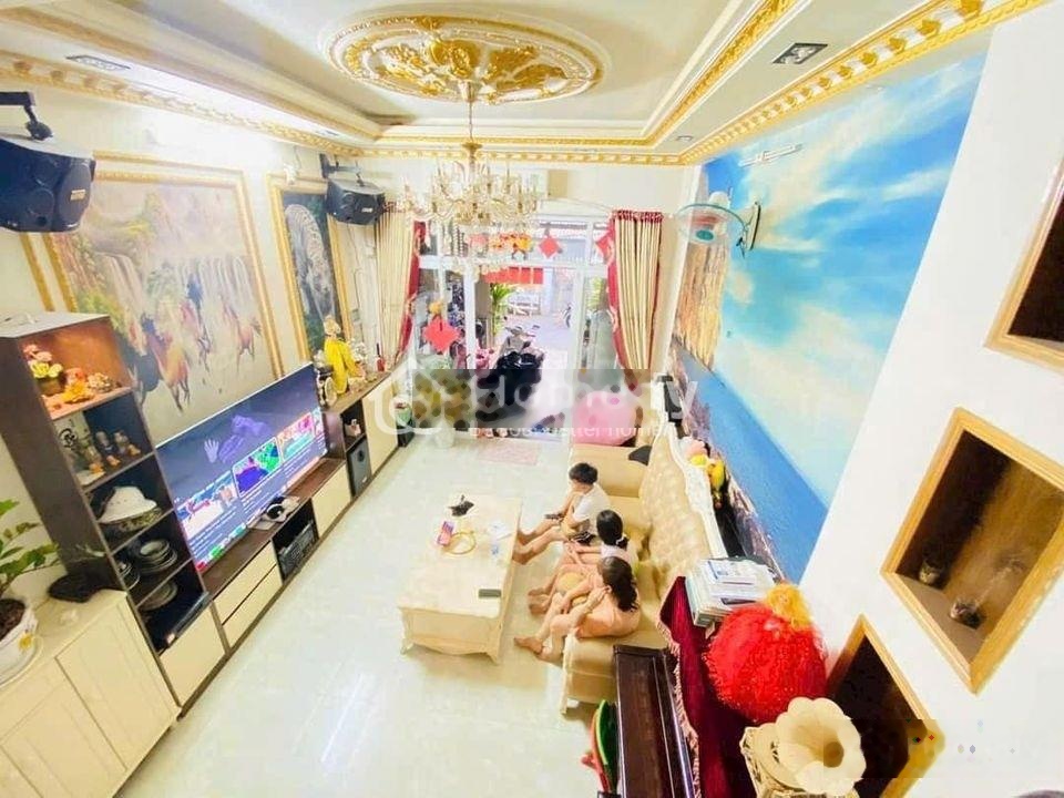 Chủ nhà nợ cần bán gấp nhà 1t1l đường Hồ Đắc Di ngay Padora Trường Chinh 64m2-giá 1,1 tỷ-shr