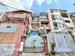 Bán đất tặng nhà 3 tầng, 84m2, nở hậu, hẻm 6m ngay ngã tư Phú Nhuận, giá 11.89 tỷ