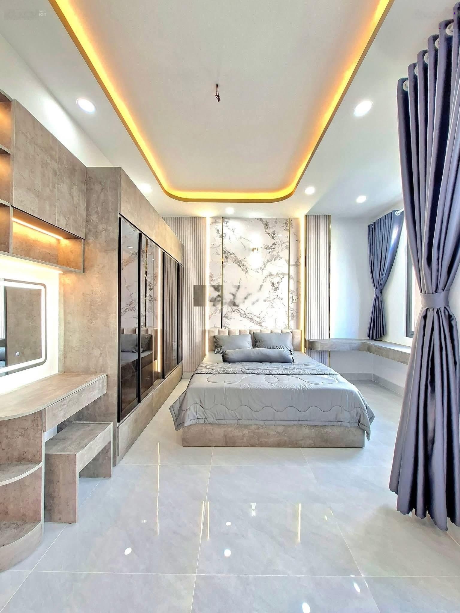 Bán nhà đường Ba Vì - Quận 10 giá 4.990tỷ/81,2m2. Gần BV Đa Khoa Bưu Điện. Cho thuê 25tr