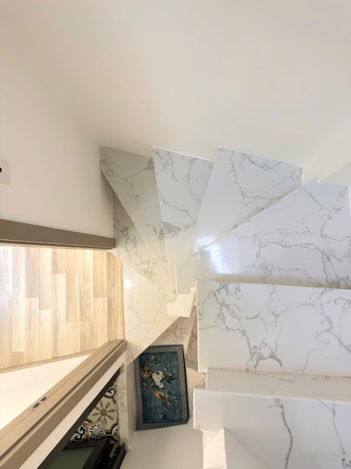 Nhà Mới Đẹp 3,3x3,6m 2Lầu Đúc (2PN 2WC) Hẻm 2m. Lê Ngã. Tân Phú