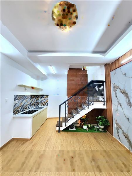 Bán Nhà Riêng tại Nguyễn Văn Lượng, 3,4 tỷ, 19,8 m2, giá tốt