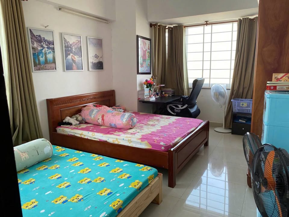 Bán căn hộ chung cư số 2 đường Nguyễn Hữu Cảnh, phường Rạch Dừa, giá 2.55 tỷ