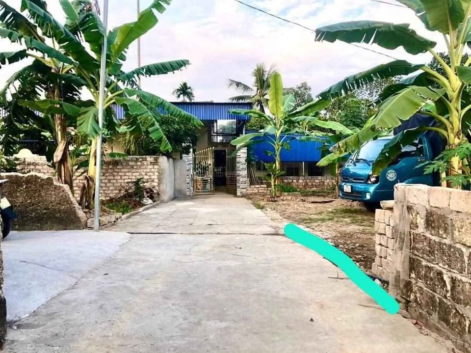 Bán đất nền phường Lê Ích Mộc, 60m2, ô tô đỗ lùi tận đất, gần các trường học các cấp, dân cư đông, giá 630 triệu