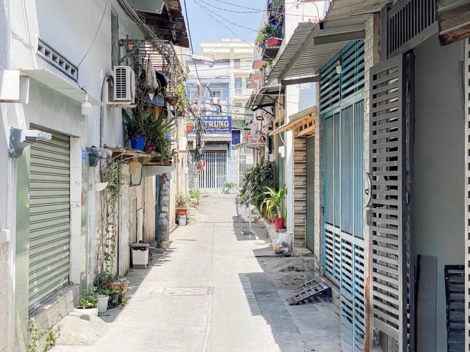 Bán nhà tại hẻm 67/ Nguyễn Quý Yêm, phường An Lạc, Bình Tân, giá 4.35 tỷ