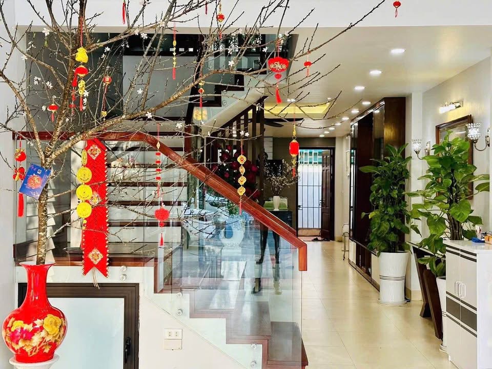 Bán căn nhà mặt đường khu đô thị Thống Nhất, đường nhánh Võ Nguyên Giáp, giá 6.8 tỷ