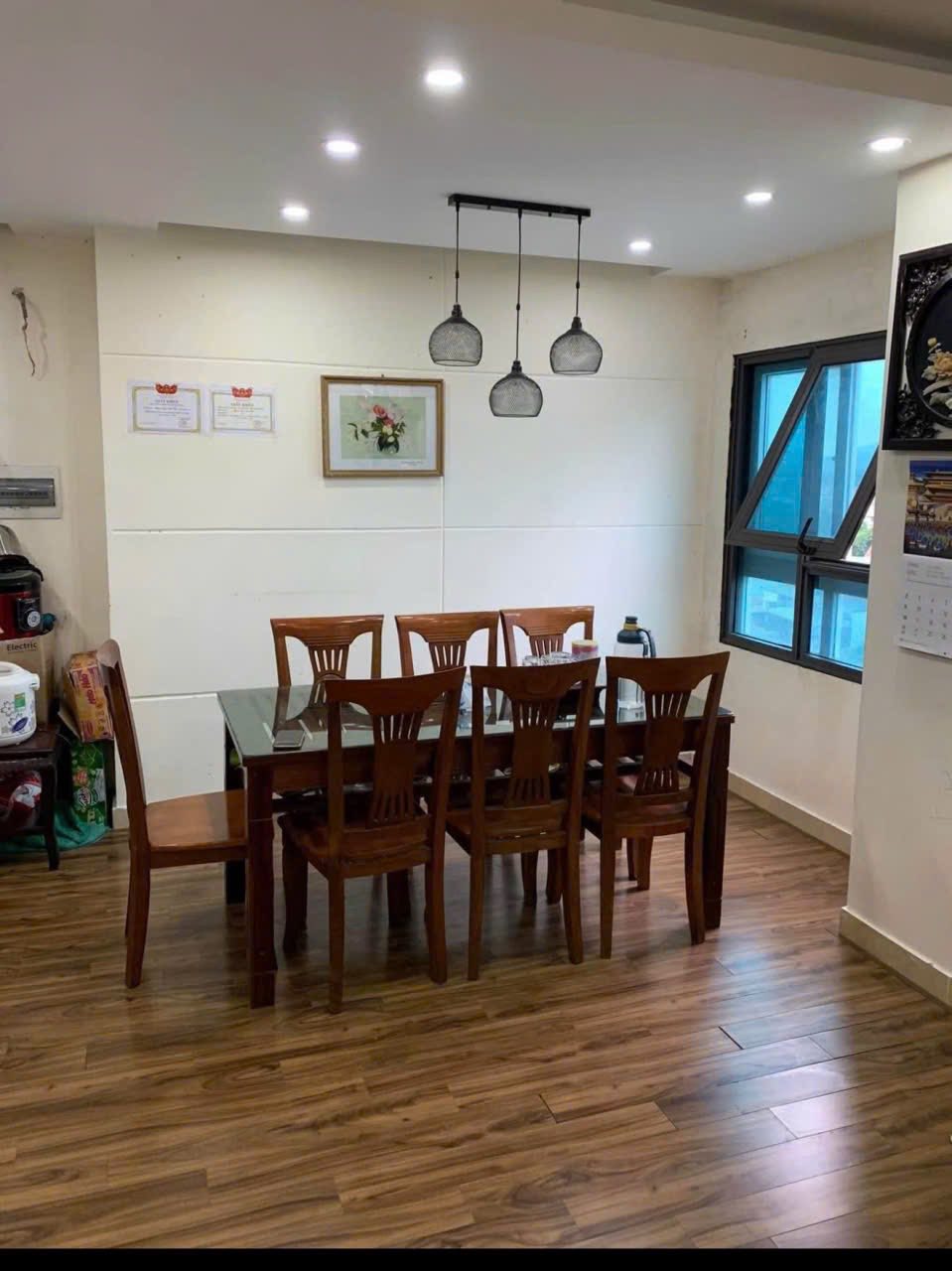 Cho thuê căn góc chung cư Kim Trường Thi, 3 phòng ngủ, đủ tiện nghi