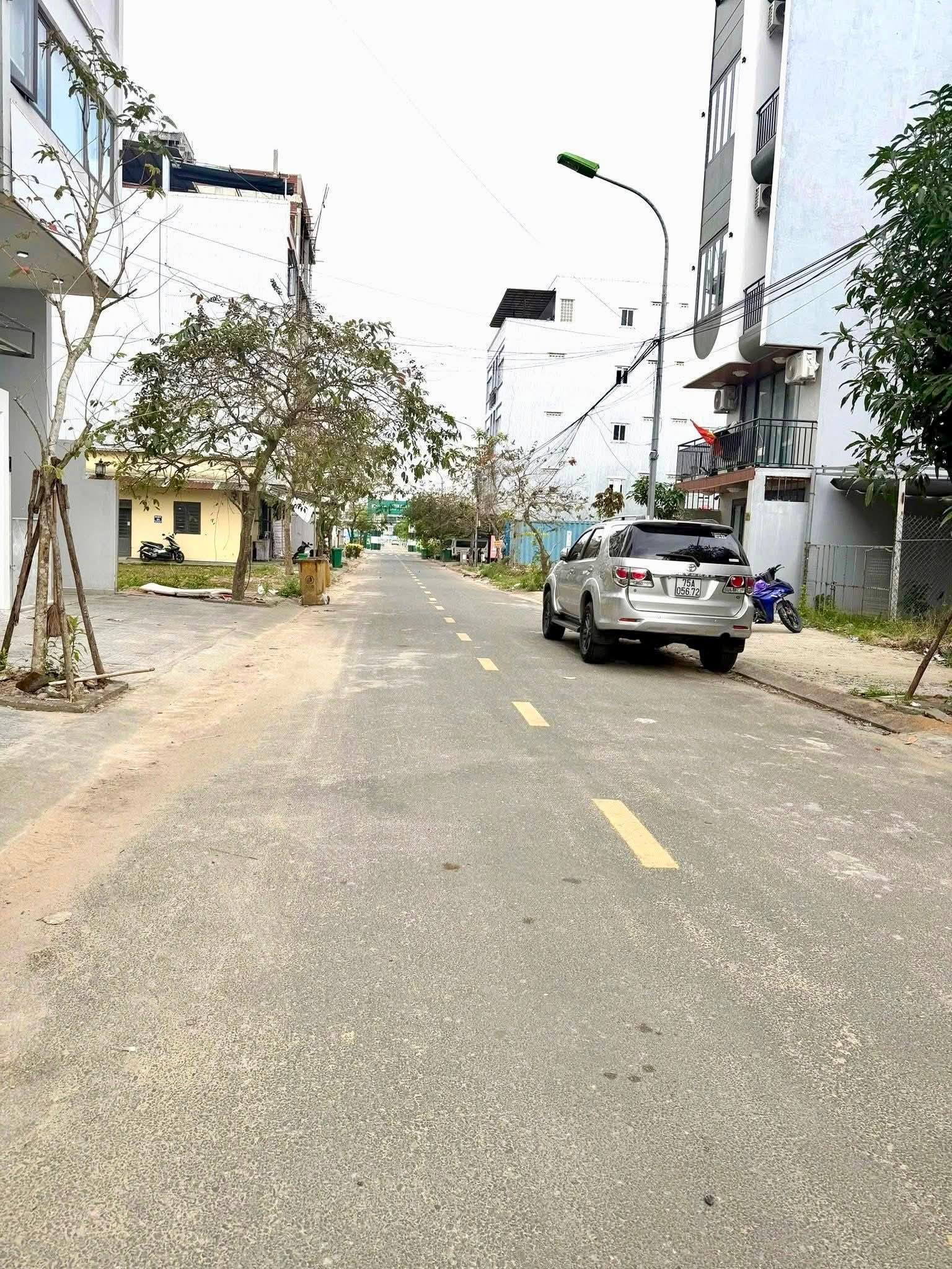 Bán đất đẹp mặt tiền đường 6m, lề 3m, Hoà Minh 28, trung tâm Liên Chiểu