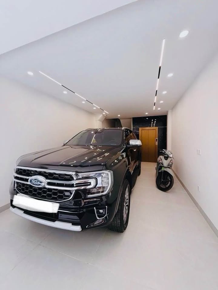 Bán nhà lô góc Tư Đình, 48m2, 6 tầng thang máy, gara ô tô, kinh doanh, giá 11,6 tỷ