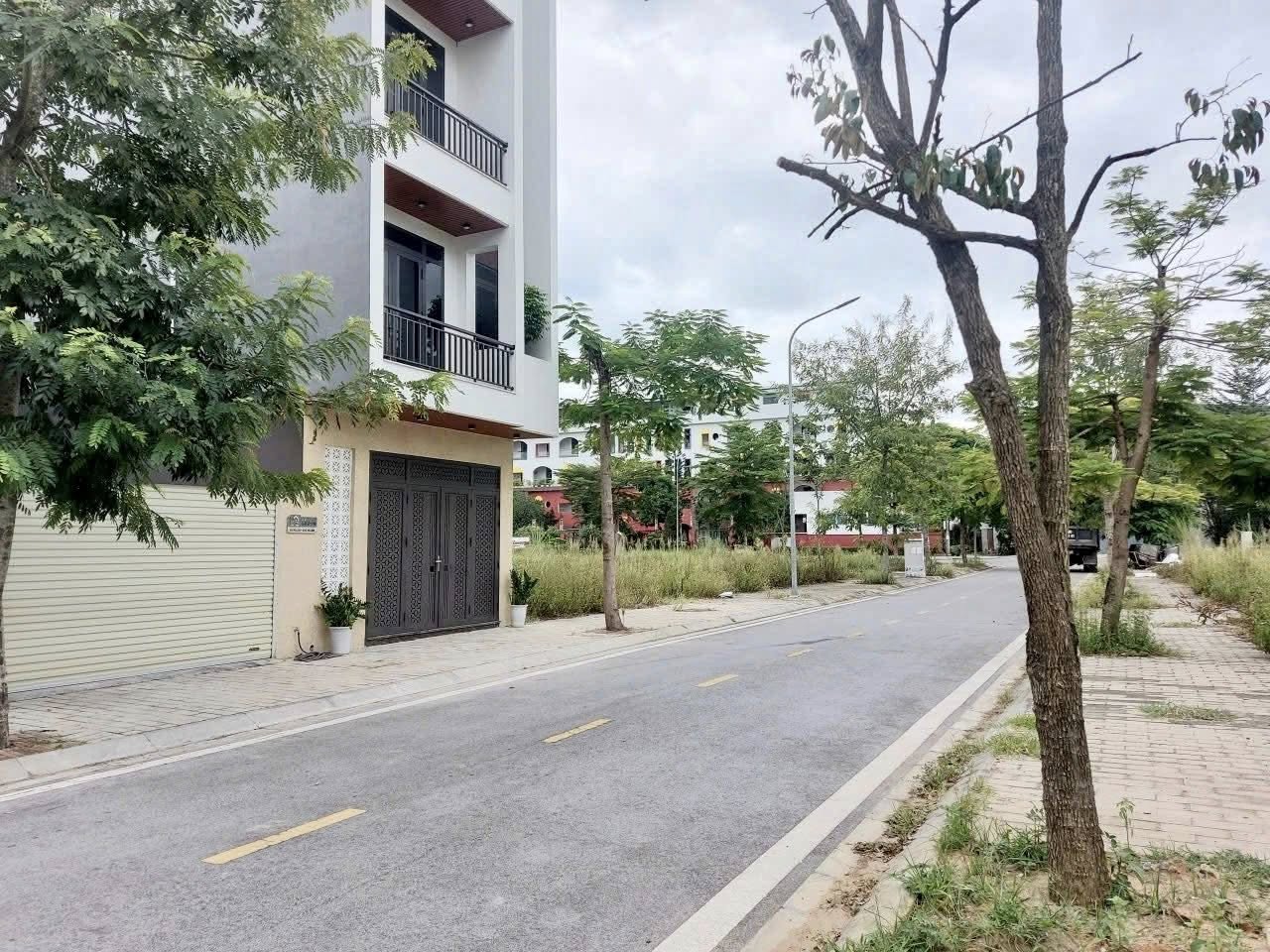 Cần bán lô đất khu đô thị Lạc Ngàn, phường Tân Dân, Việt Trì