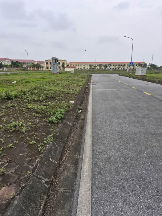 Bán đất đẹp Bình Nghĩa, view công viên, sát cao tốc, giá hấp dẫn