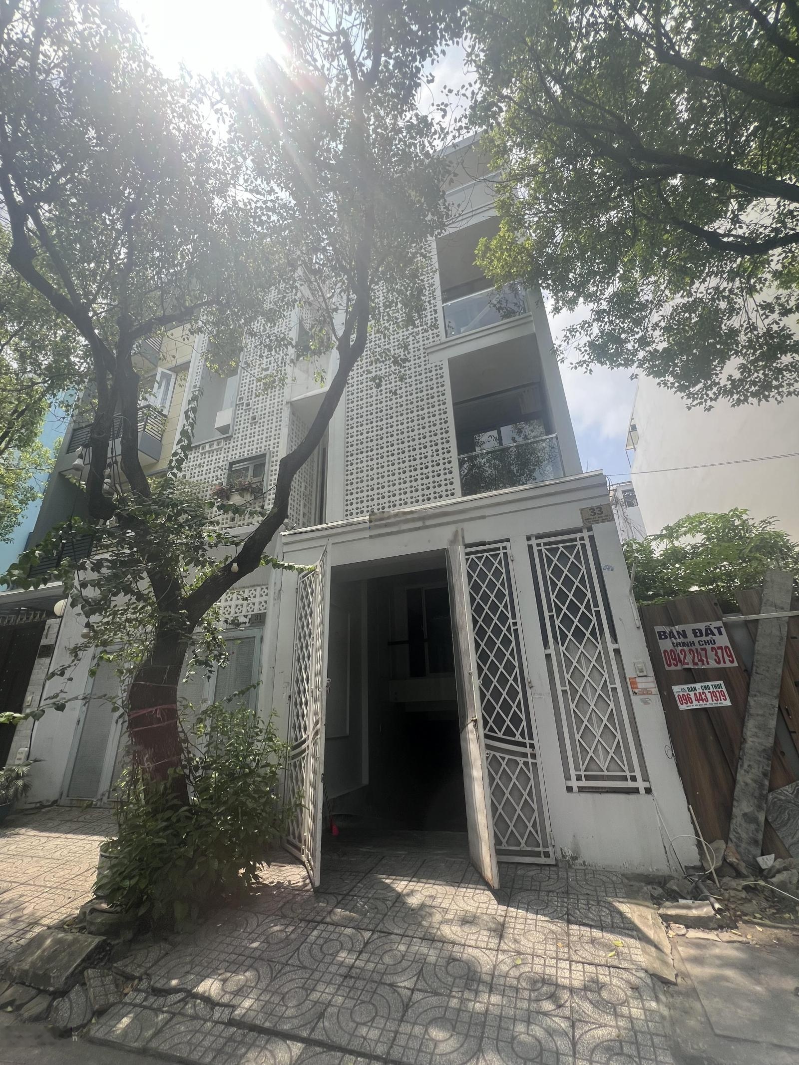 Cho thuê nhà đường 44, An Phú Hưng, Tân Phong, Quận 7 4x18m hầm trệt 3 lầu giá 28tr 0902428196