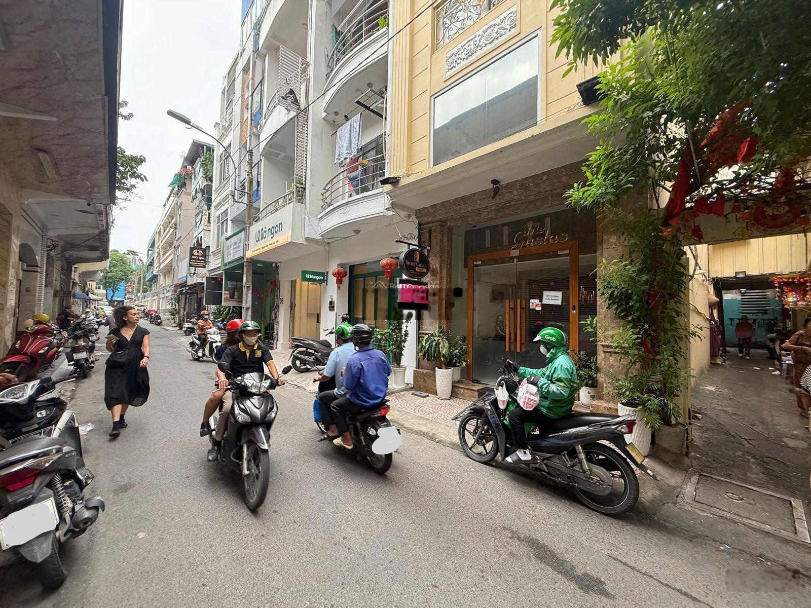 Hạ Giá Bán Gấp Nhà hẻm Đặng Trần Côn, Phường Bến Thành, Quận 1