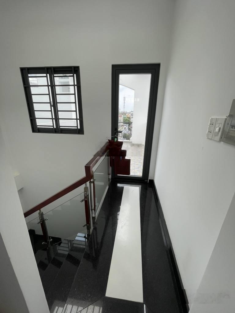 Chủ kẹt vốn cần ra thanh lí 4tỷ5 - 73m2. Đường Thành Thái Quận10, thiện chí giảm sâu cho Anh/CHị***