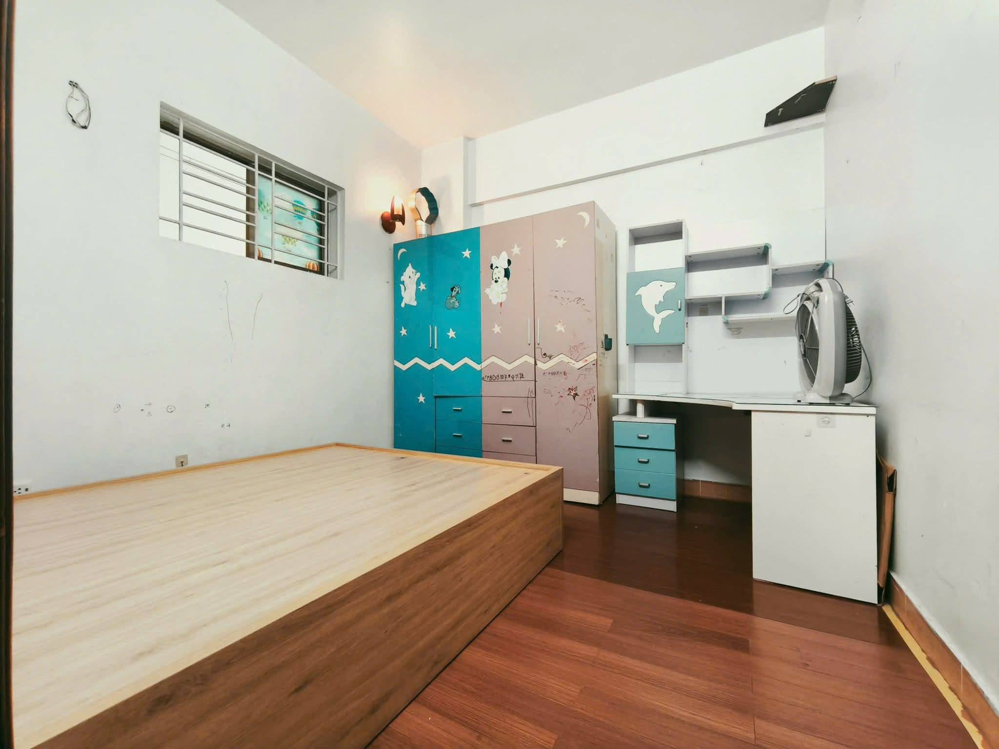 Bán căn hộ chung cư huyện Thanh Trì, thành phố Hà Nội giá 3 tỷ