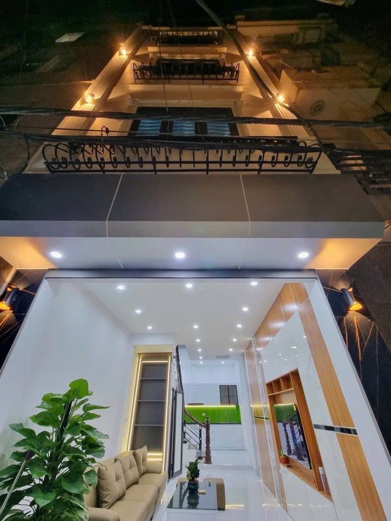 Bán nhà riêng huyện Thanh Trì, thành phố Hà Nội giá 8,6 tỷ