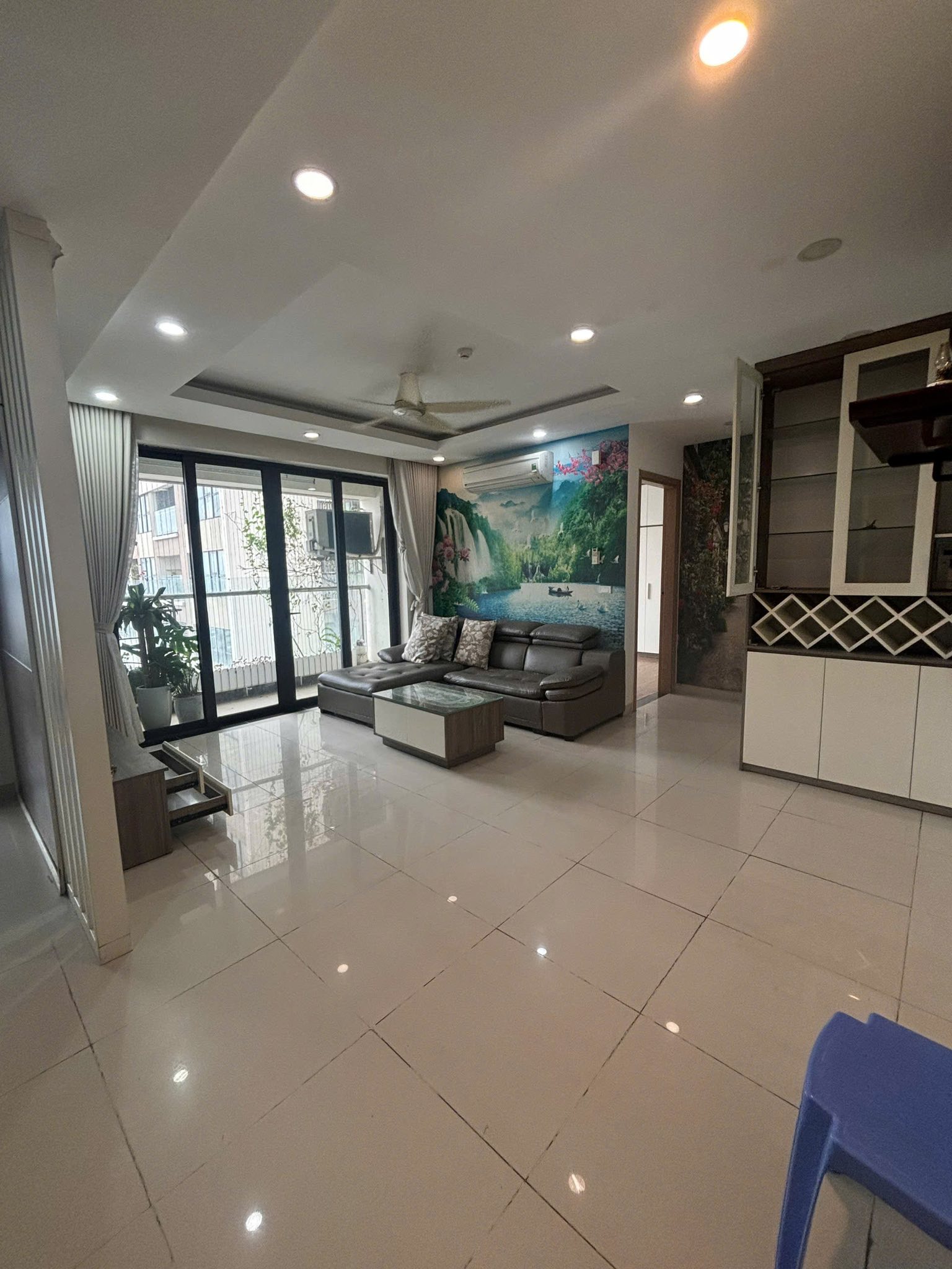 Cho thuê căn hộ chung cư quận Cầu Giấy, thành phố Hà Nội giá 17 triệu/tháng