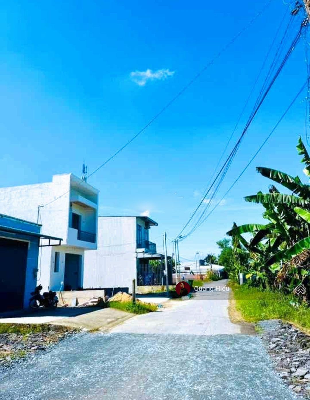 Chủ cần tiền bán gấp lô đất đẹp 125m2 full thổ cư 1 sẹc QL 22, xã Phước Hiệp, Củ Chi, Giá 950tr