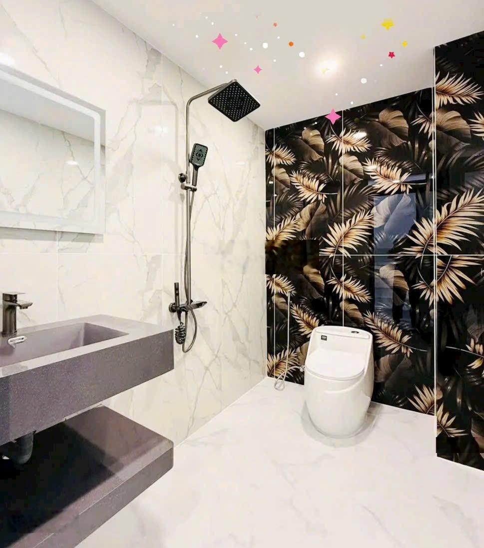 Giảm sâu 4Tỷ250/64,5m2 đường 6m Nguyễn Văn Nguyễn-Tân Định-Q1 cho thuê 30tr gần chợ Tân Định