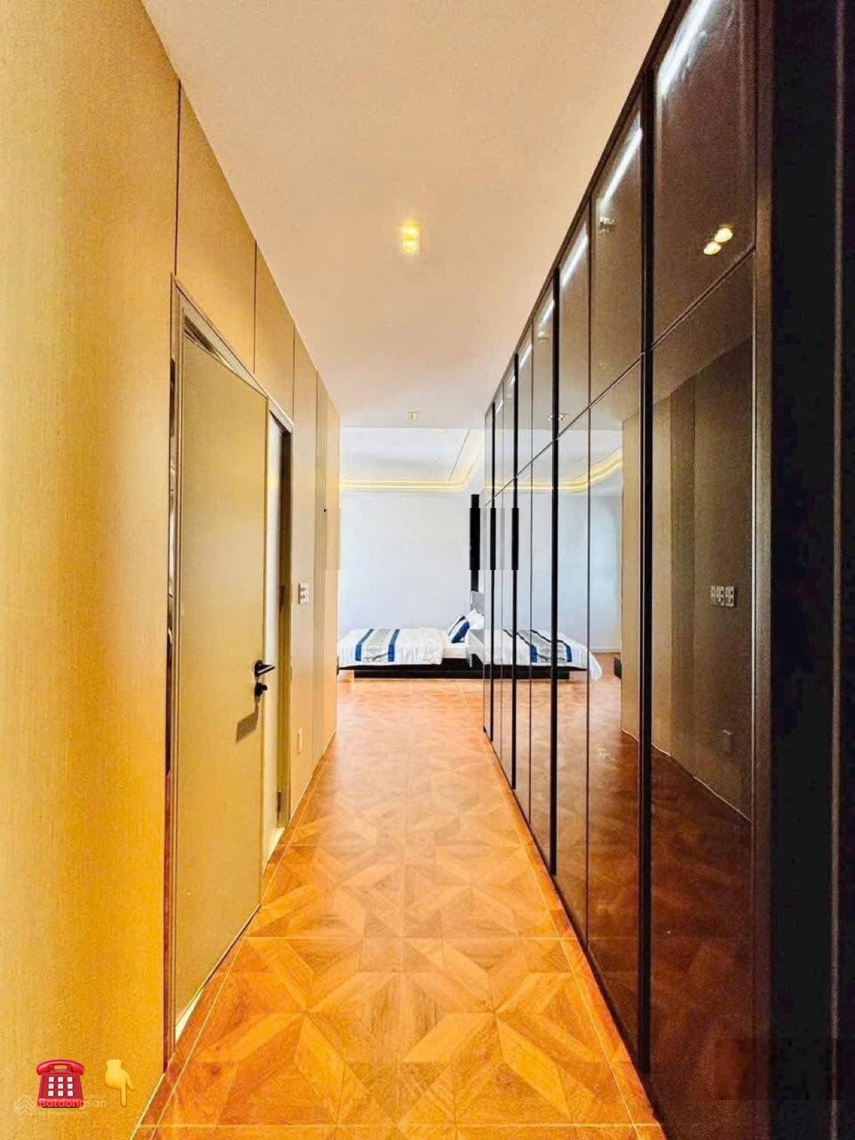 Chính chủ cần bán nhà căn trên đường Nguyễn Hữu Cầu - Phường Tân Định - Quận 1