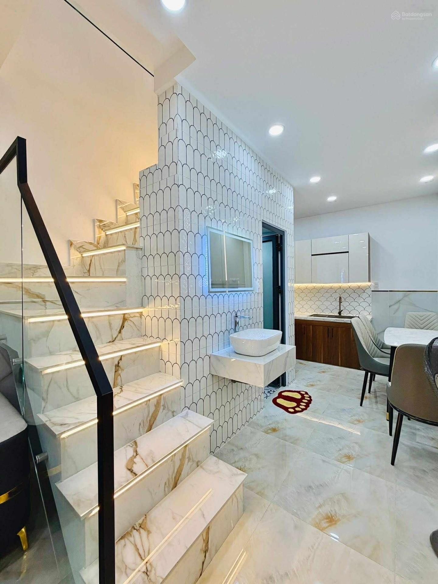 Nhà 2 tầng - quang trung, gò vấp - 3m x 8m - gần mặt tiền - 3,65 tỷ.