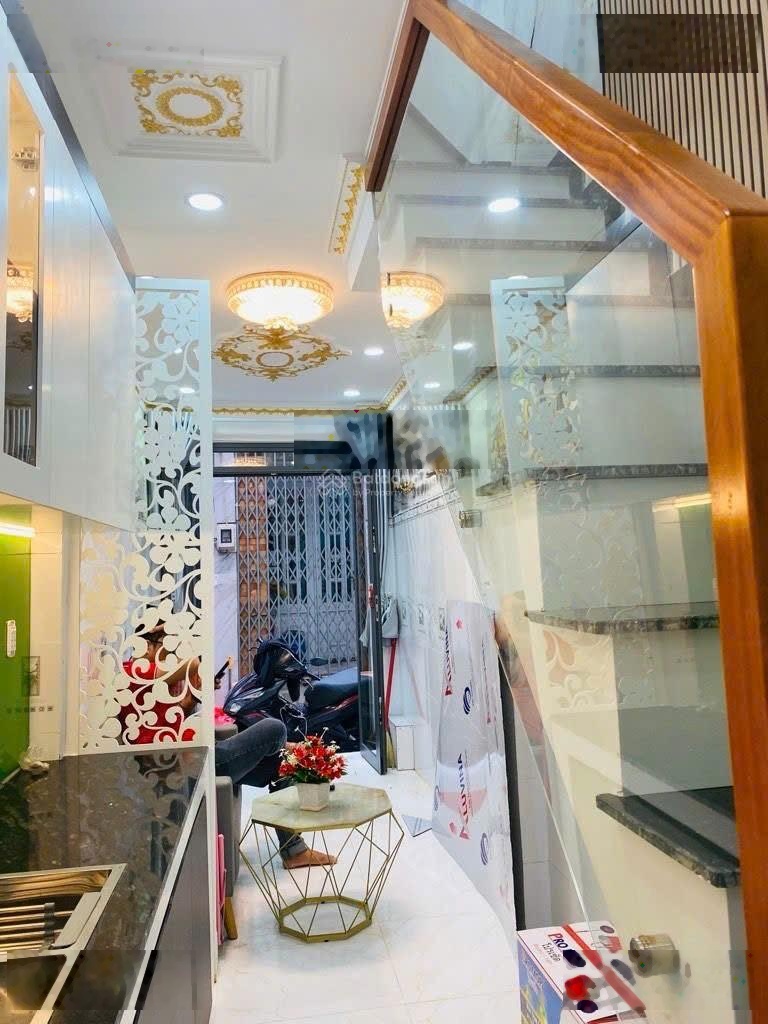 Nhà 2 tầng 16 m2 sát hẻm xe hơi - ngay tân hoà đông giáp q6 - chỉ 2 tỷ hơn chút
