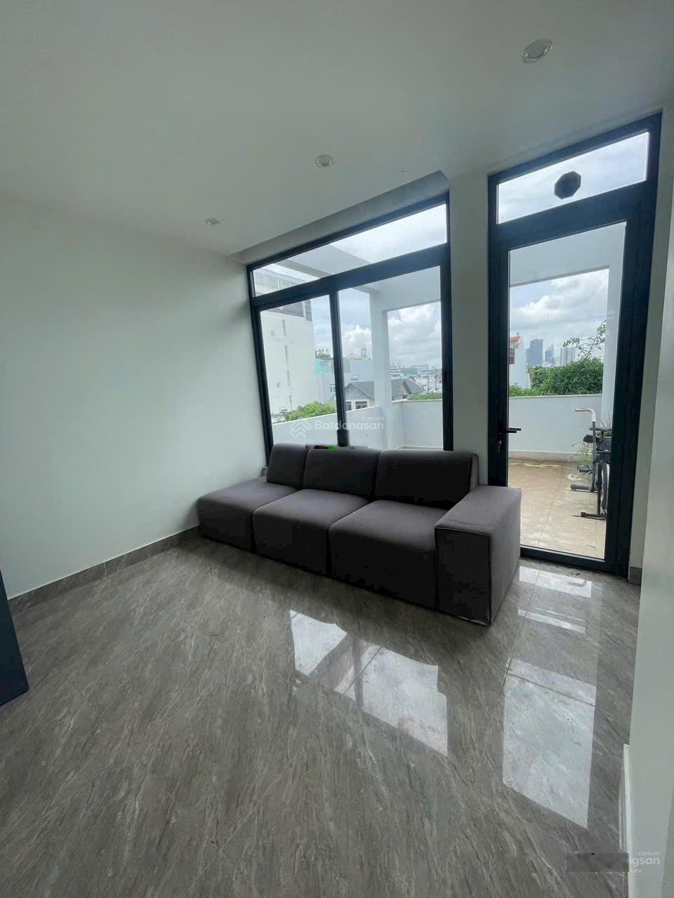 Cho thuê nhà nguyên căn 3 lầu cạnh Lottemart