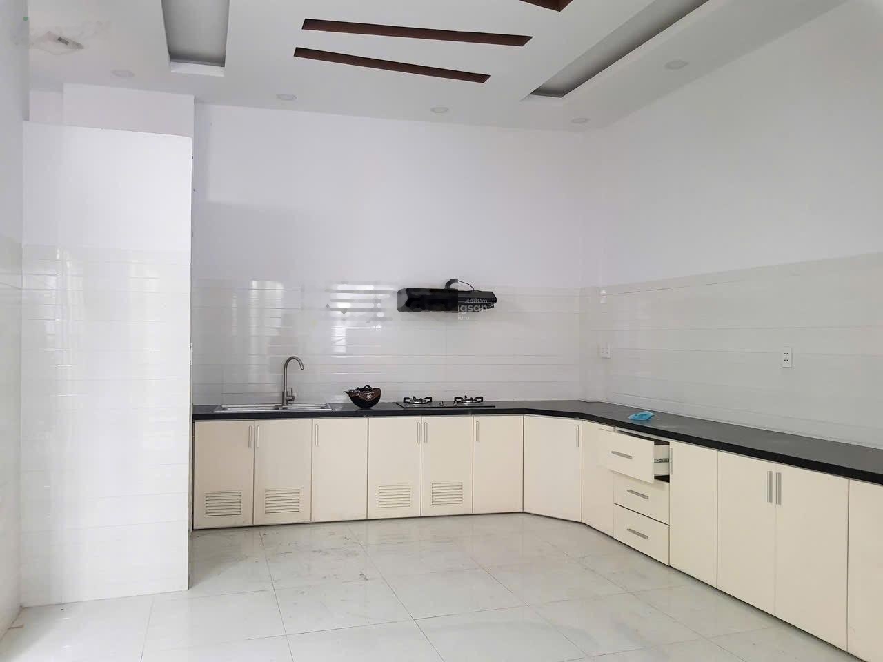 Cho Thuê Nhà 1 Trệt 2 Lầu 4PN 5x16m Hẻm Xe Hơi Kiều Đàm 793 Trần Xuân Soạn