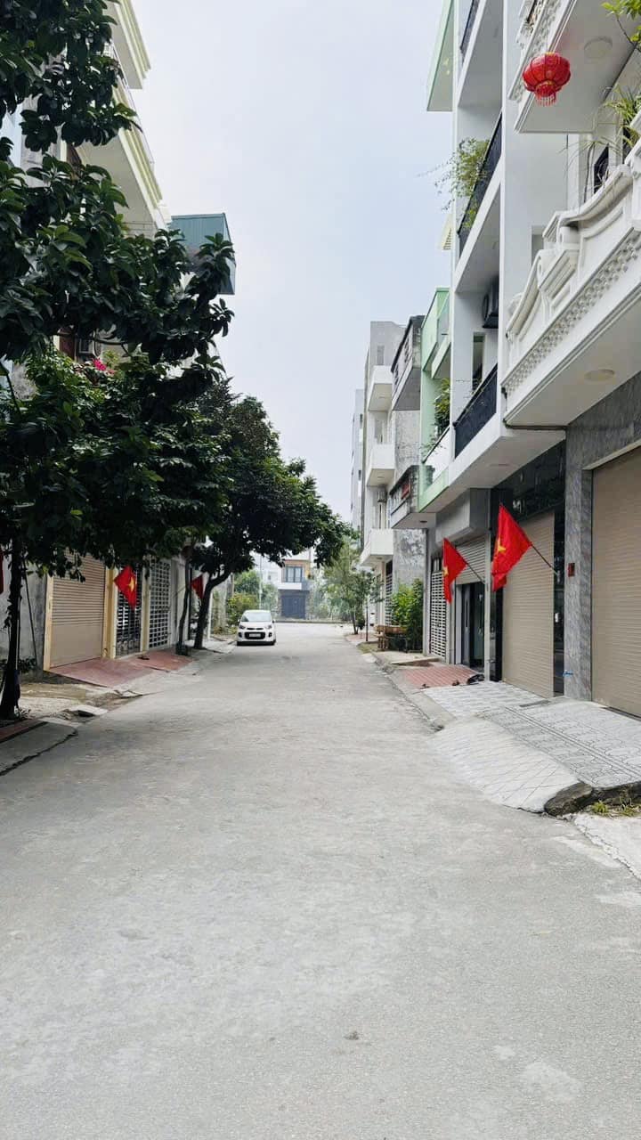 Lô đất Vạn Phúc hướng Tây, gần Phạm Văn Đồng, cơ hội đầu tư sinh lời