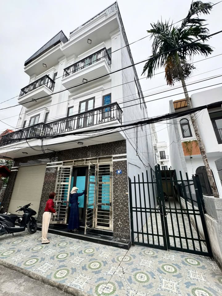 Nhà góc 3 tầng Đồng Hoà, ngõ ô tô thông, 43m² chỉ 3,25 tỷ