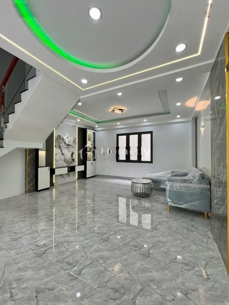 Chuyển về quê tôi bán gấp 63m2 nhà Nguyễn Thị Thập, quận 7- giá 825tr-gần chợ sổ riêng