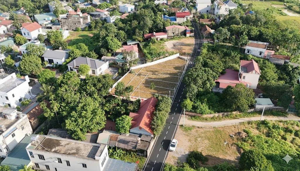 Đất Cạnh Uỷ Ban Xuân Mai, 100m2- MT 5m, đường ô tô tránh