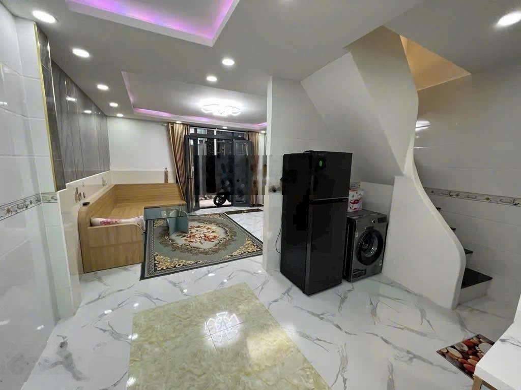 Quận 7. 3tỷ459 - sổ riêng - bank hỗ trợ vay 1.8tỷ - 2 tầng - hoàn công đủ ngang 5x9m. 1 trệt 1 lầu