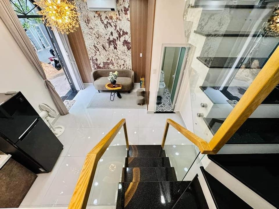 Sở hữu ngay nhà Cống Quỳnh, Nguyễn Cư Trinh, Q1, DT 78m2, giá 3 tỷ 950 cho thuê 28tr, sổ hồng riêng