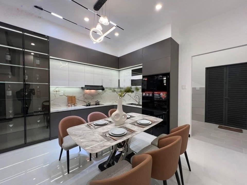 Anh Khôi bán nhà đường Lý Thái Tổ P.1 Q.10 68m2. Hẻm 5m ô tô thông thoáng