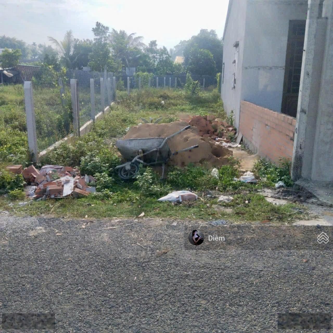 Bán 115m2 đất giá 850 triệu Đ.Trần Tử Bình gần chợ Việt Kiều - Tân Thông Hội, sổ hồng riêng