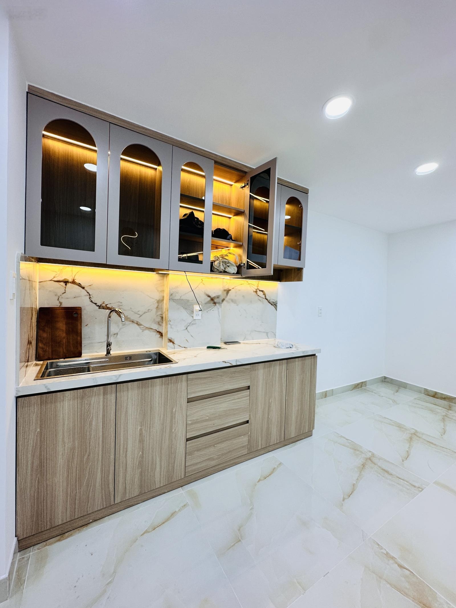 Nhà mới hẻm 3m Thành Thái quận 10 - 3 tầng - 2PN - chỉ 4.79 tỷ TL