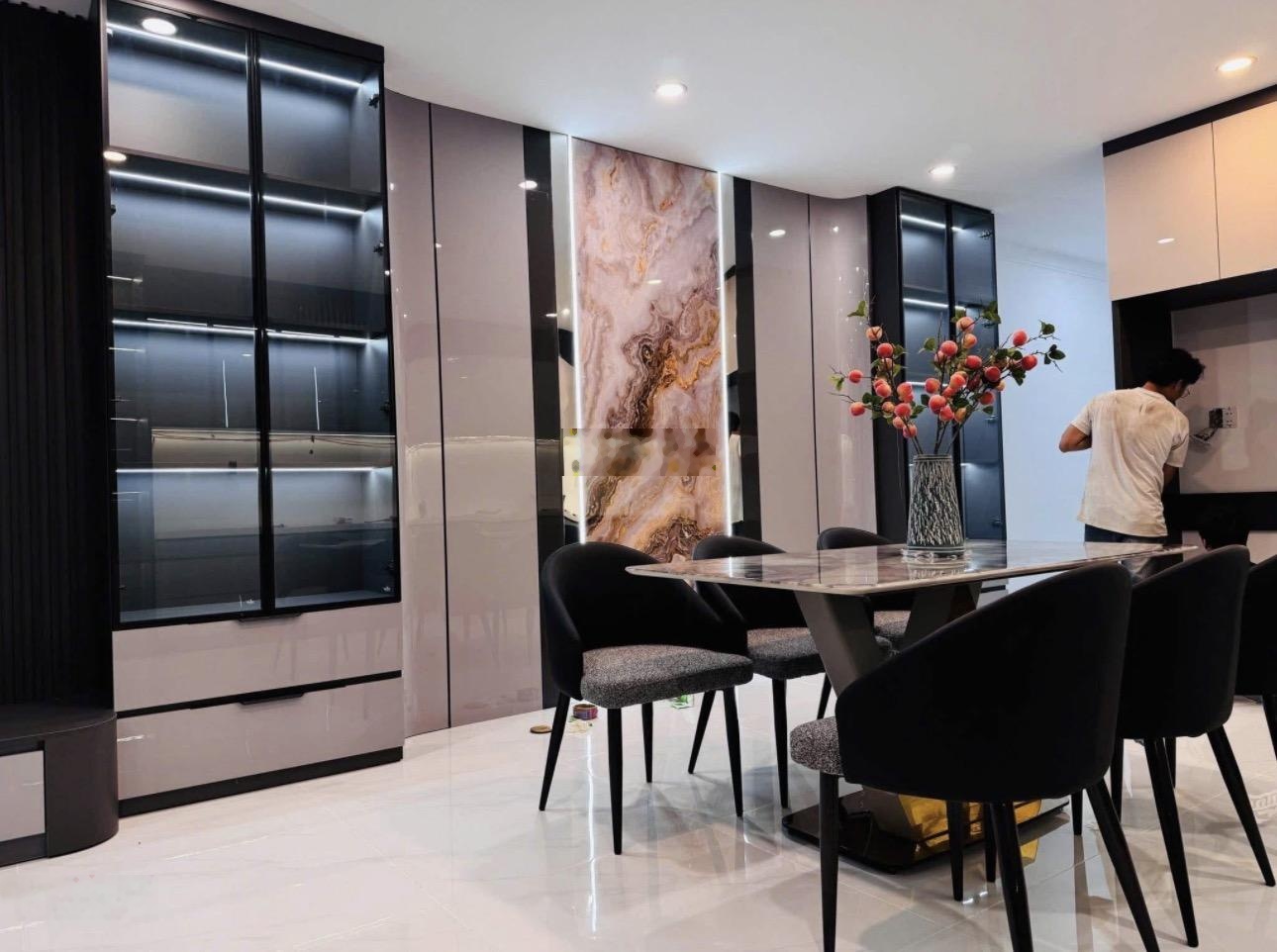 Chú Sáu bán nhà đường 3 Tháng 2, Phường 12, Quận 10, 58m2. Hẻm 4m