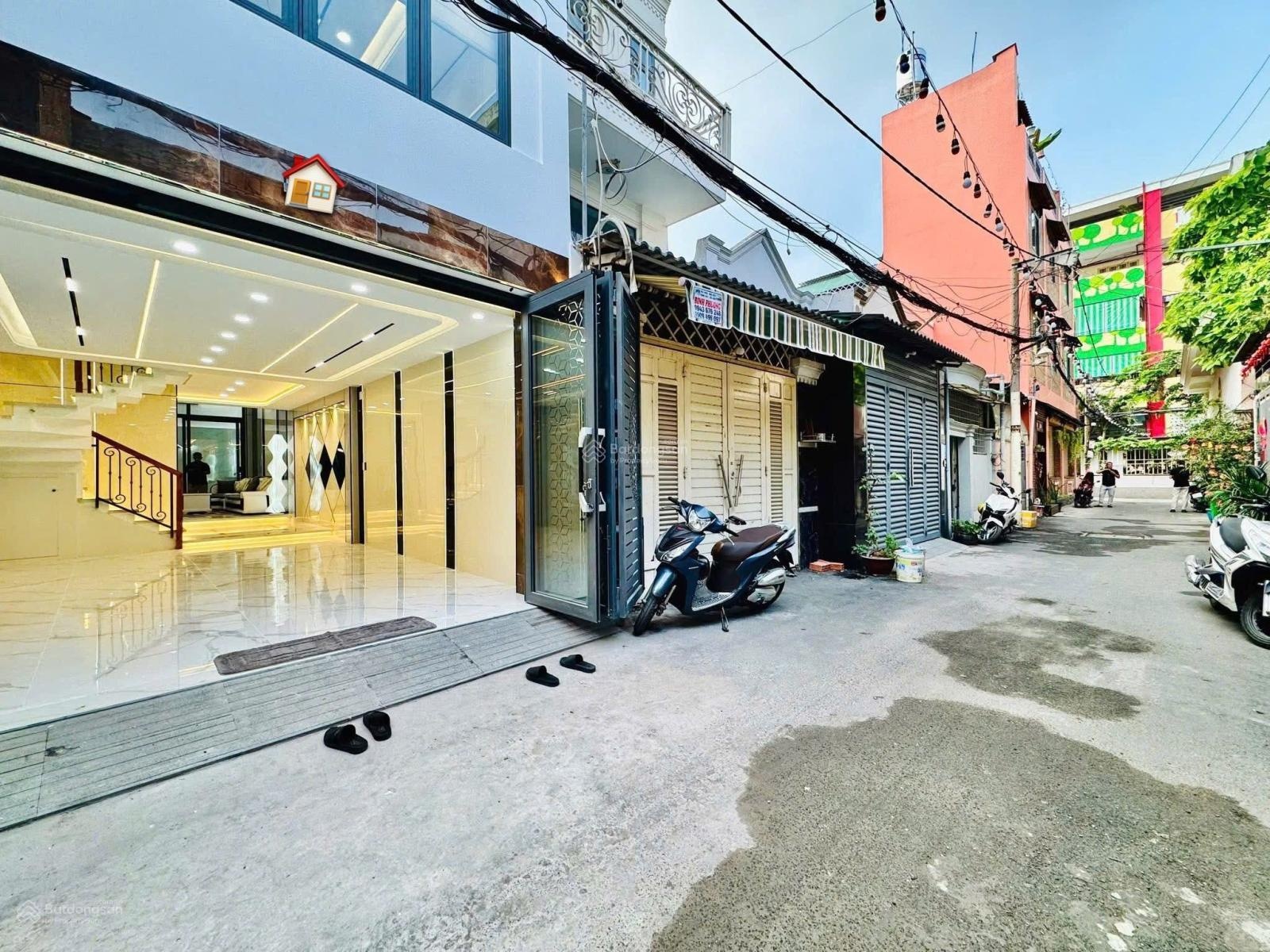 Căn hiếm khu vực ngay đường Phan Văn Khỏe - Quận 6. Giá 3TỶ5/71,1m2. Gần trường Châu Văn Liêm