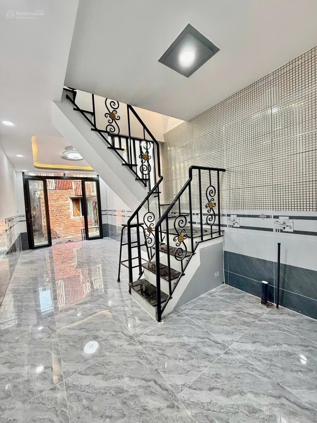 Bán nhà đẹp - 3.1x10m - Đường Lê Văn Lương - Quận 7