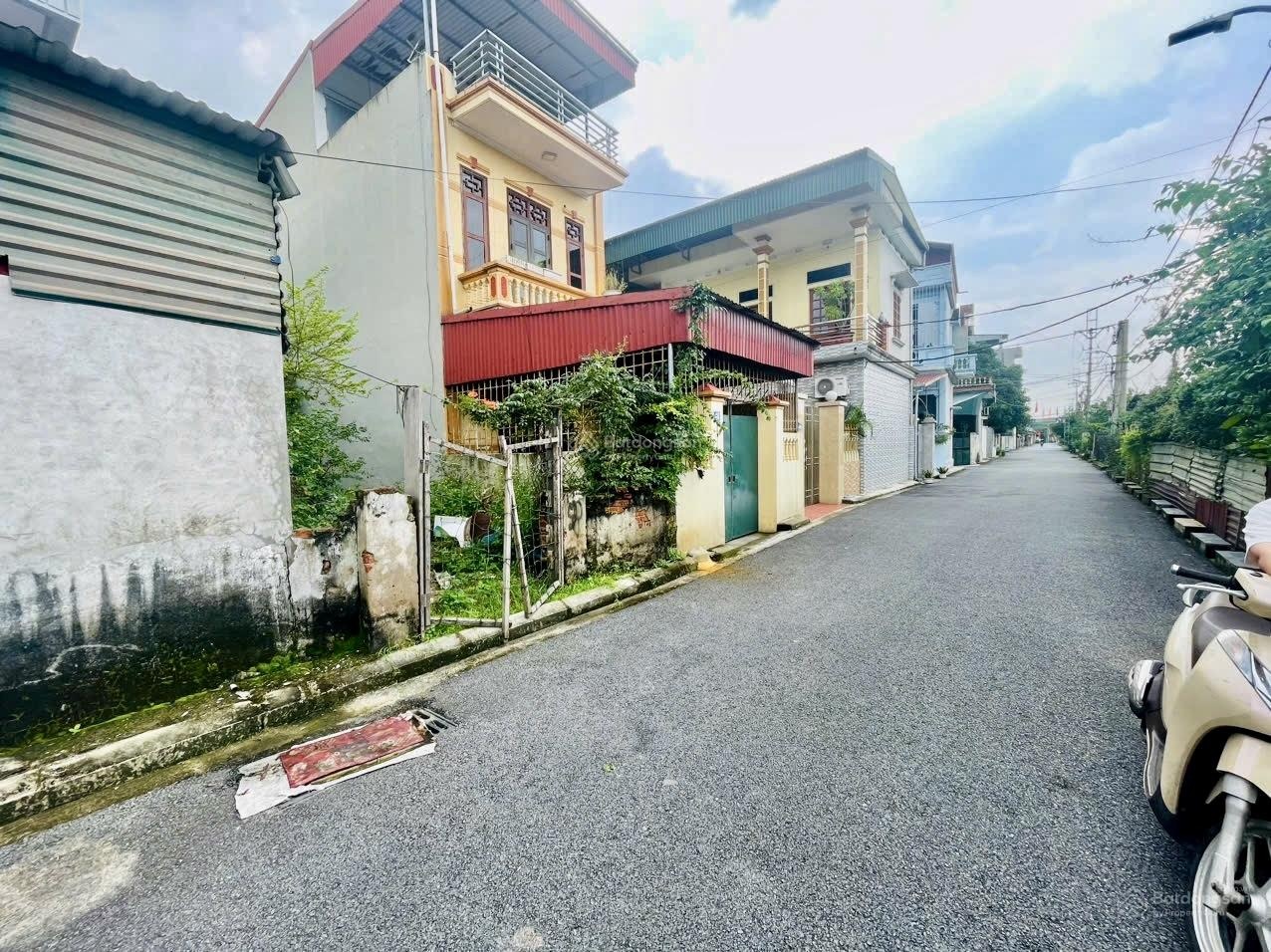 Bán đất đấu giá đặng xá gia lâm 90m đường ô tô tránh kinh doanh giá chỉ 87tr/